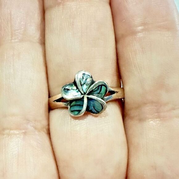 Abalone Shell Plumeria Flower Ring Minimalist Style Floral Ring 8.5 - Gift Box! - Picture 5 of 5